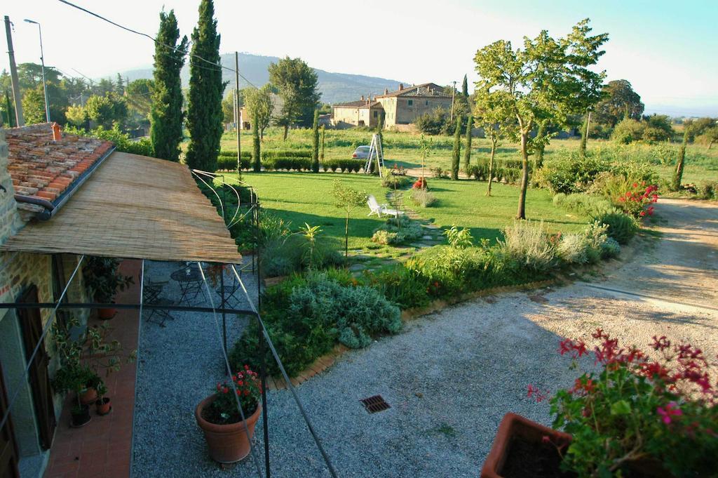 Holiday Home Il Moro Novo กอร์โตนา ภายนอก รูปภาพ